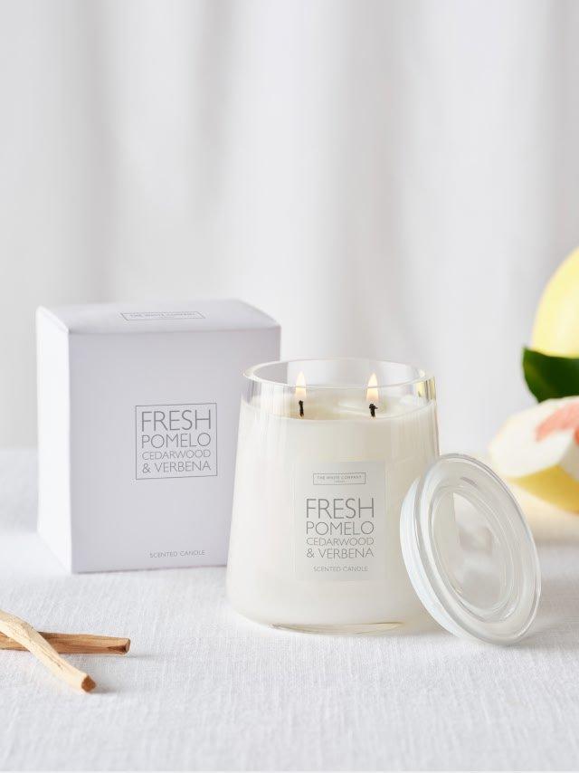 Fresh Pomelo Signature Candle